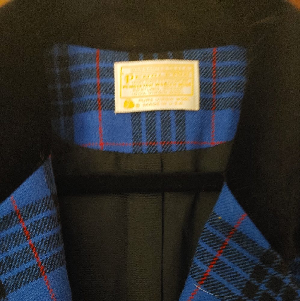 Vintage Classic Preppy Girl 100% Virgin Wool Pendleton Plaid Blazer - Picture 6 of 12